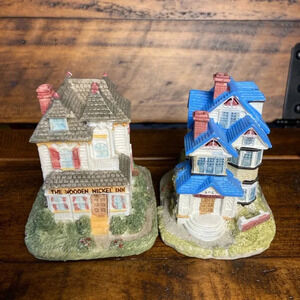 Vintage Americana Liberty Falls Collection 2 pieces, no boxes‎